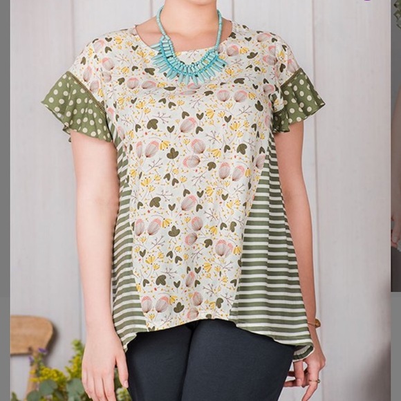 Matilda Jane Tops - Matilda Jane Green and Beige Woman’s top